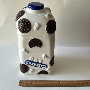 Nabisco Oreo Got Milk ceramic milk jug cookie jar